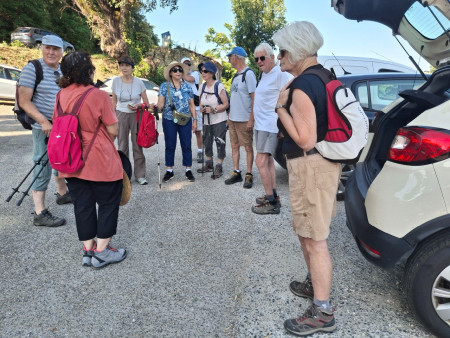12  à affronter la canicule pour une rando "apéritive" !